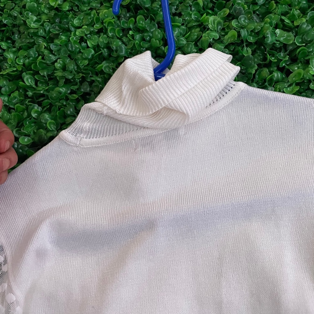Turtle neck - Picture 3 of 6